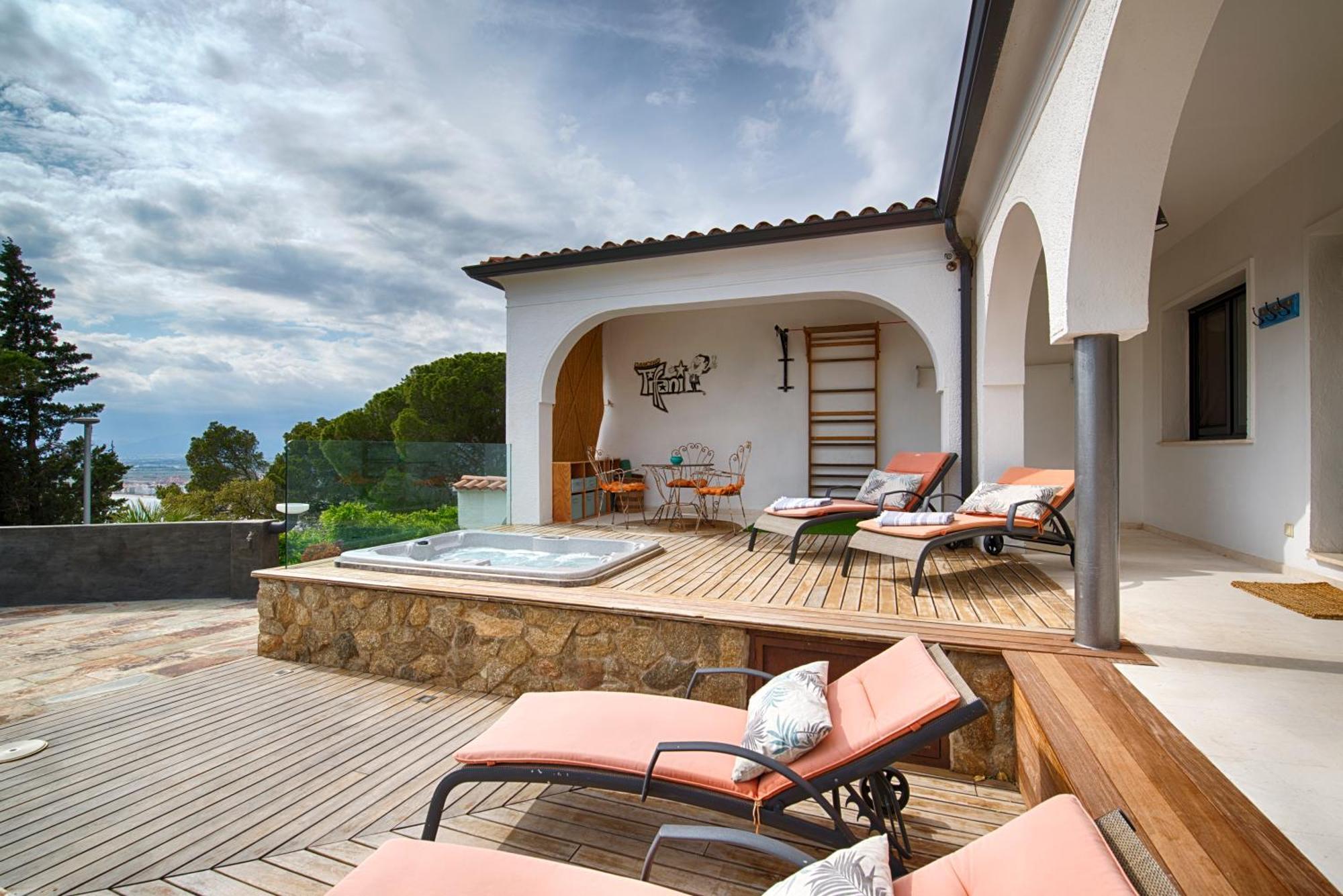 Casa De L'Albada Bed & Breakfast Roses Dış mekan fotoğraf